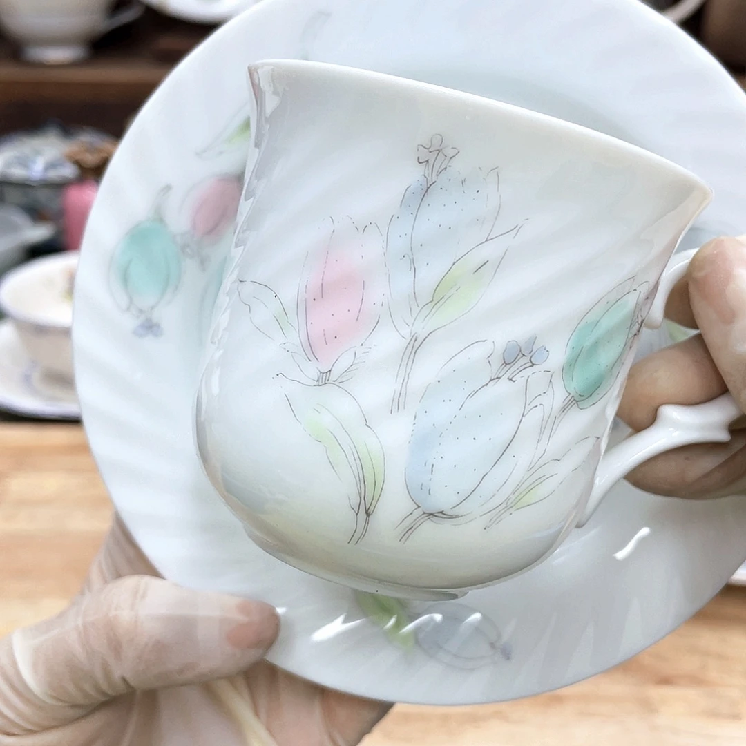 鹿屋家的美丽咖啡杯