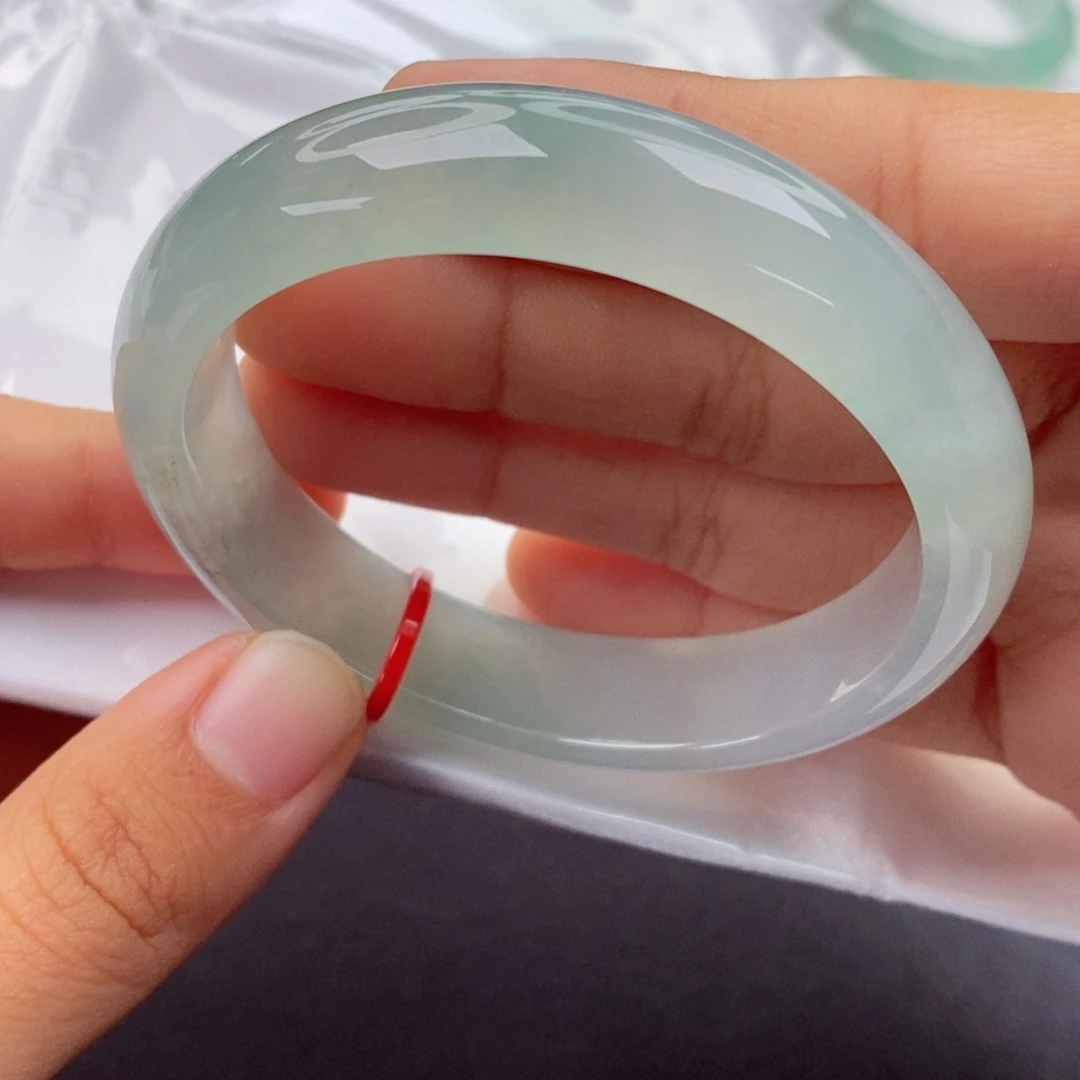 未镶嵌手镯（贵妃镯）翡翠5455贵妃