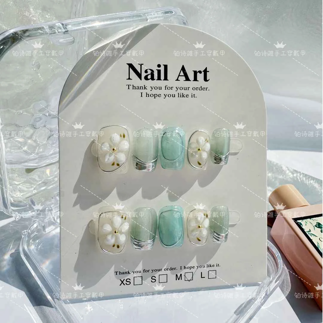 ［长岛冰茶］纯手工立体花朵穿戴甲冰透百搭气质