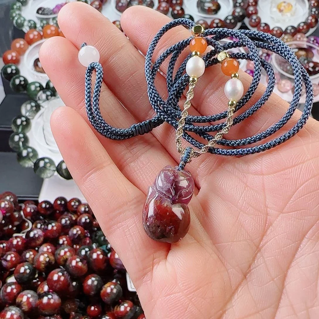 紫晶颈饰未镶嵌水晶