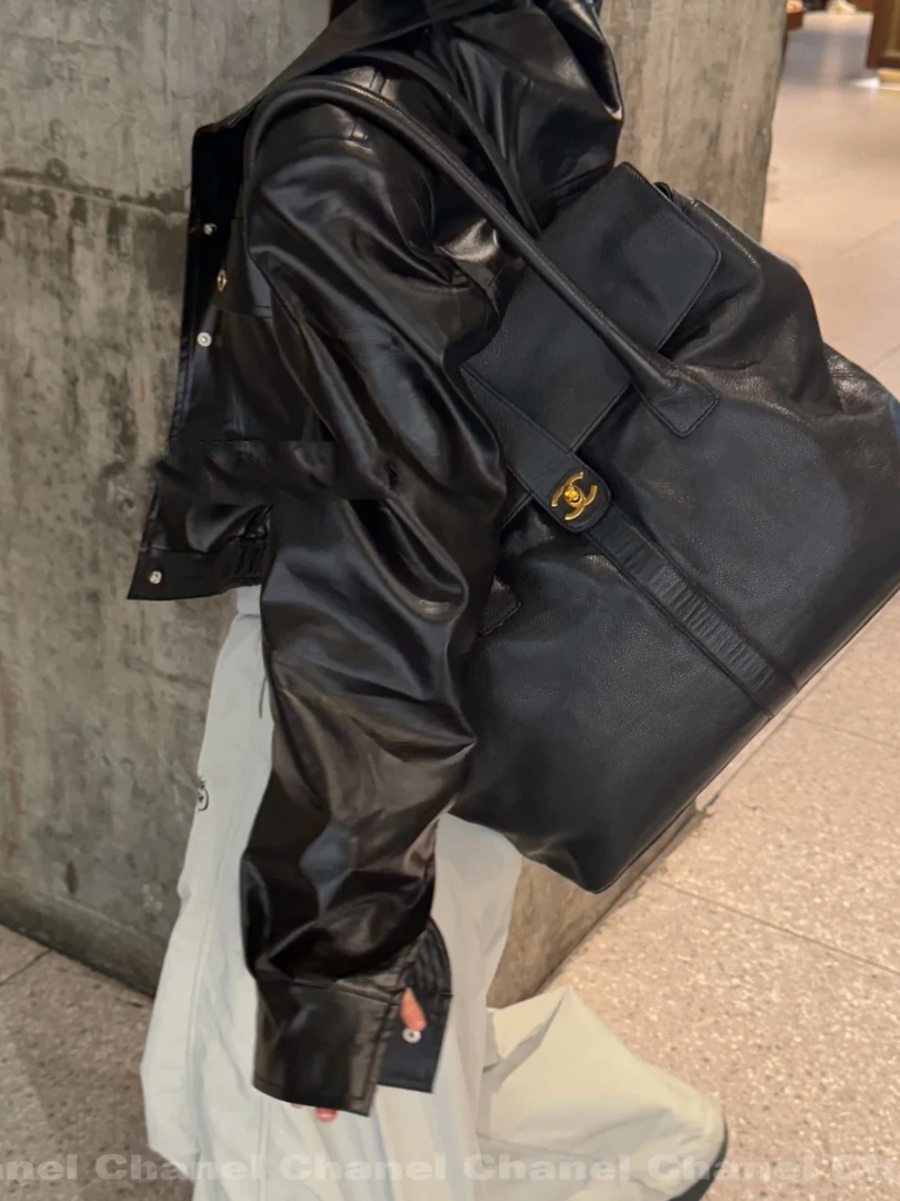 95新 Chanel/香奈儿 2287 Chanel so black机场托特大包