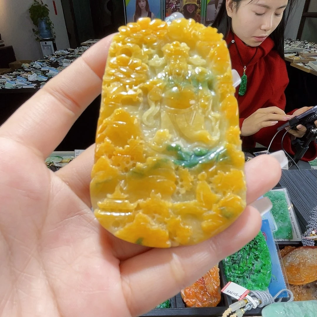 颈饰未镶嵌翡翠一