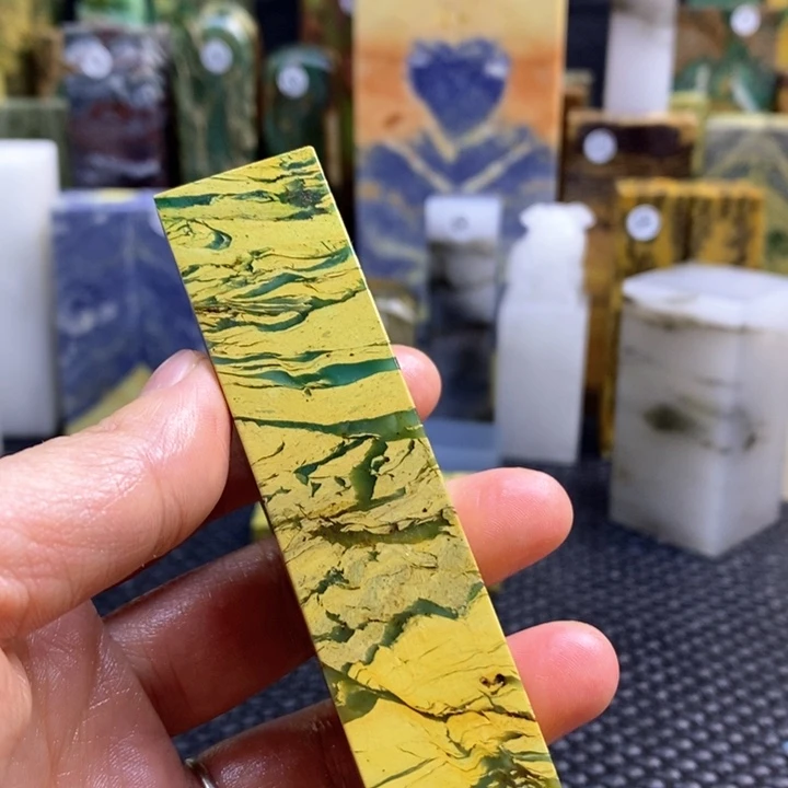 江西石刘*利青田石印章石