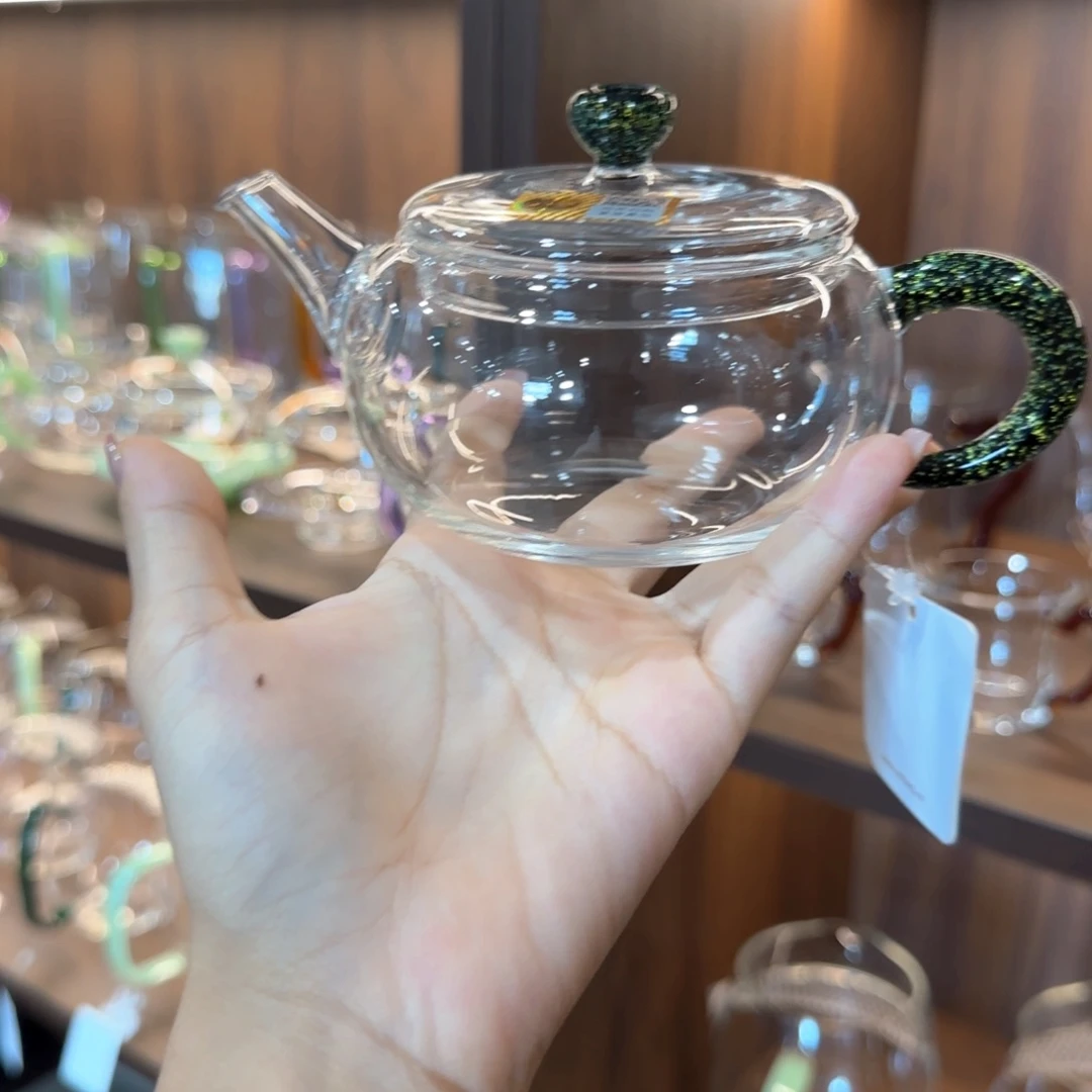 禾器甄玺壶黑金。。。