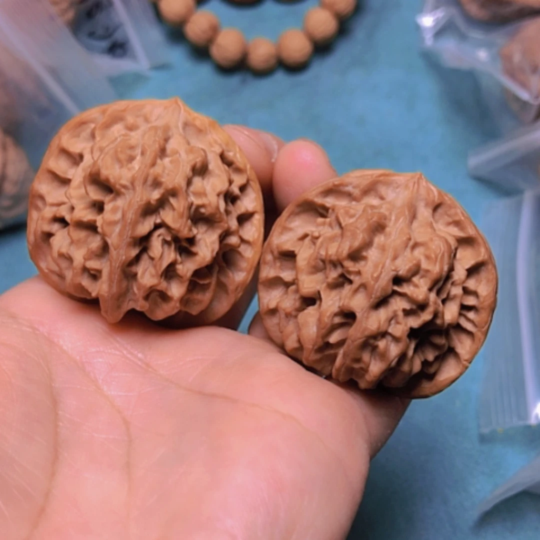 【闪购商品】核桃把件40刀子有修