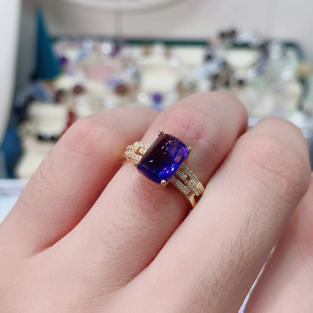 银S925镶嵌坦桑石戒指