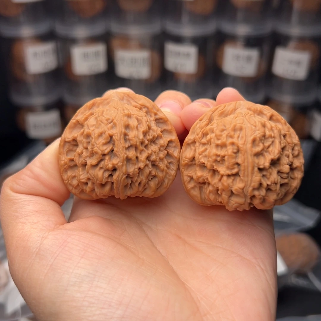 文玩核桃吊坠林*南蒋石