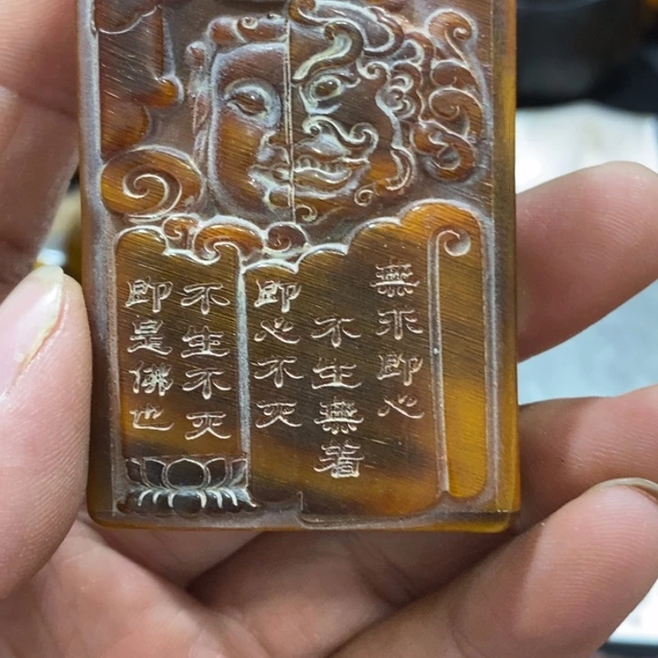 滴血莲花菩提吊坠