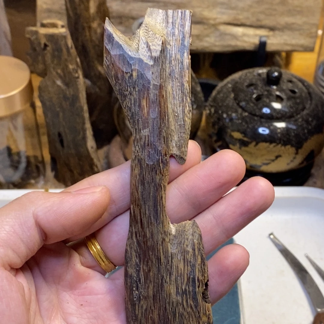 沉香高油香薰陆河15克