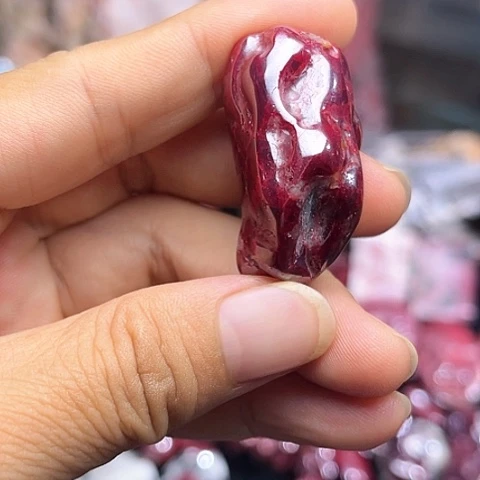 【闪购商品】天然辰砂天然原矿朱砂吊坠