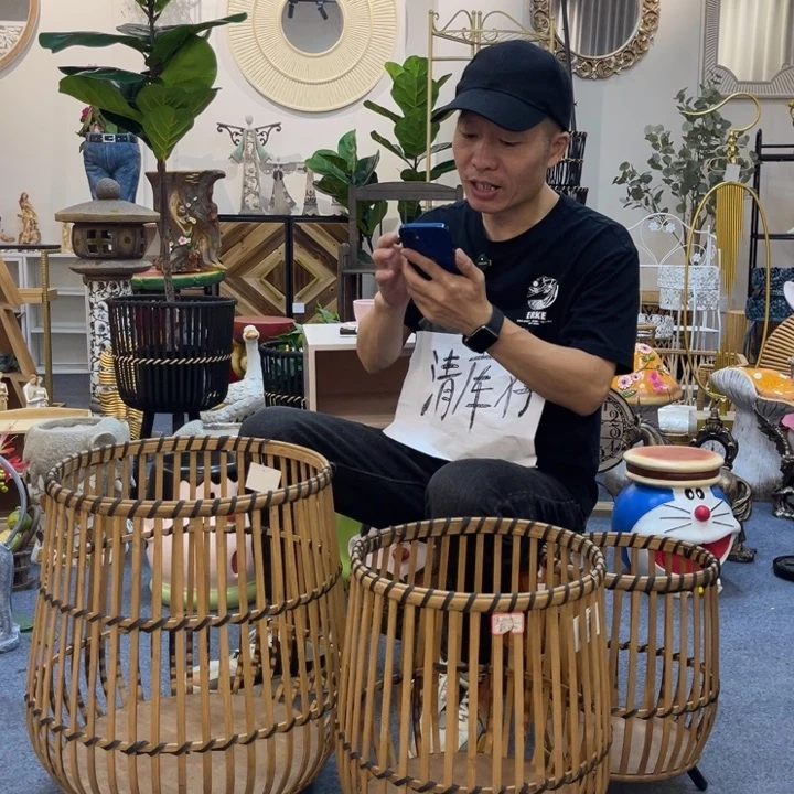 摆件哈哈哈哈哈哈哈哈哈哈哈