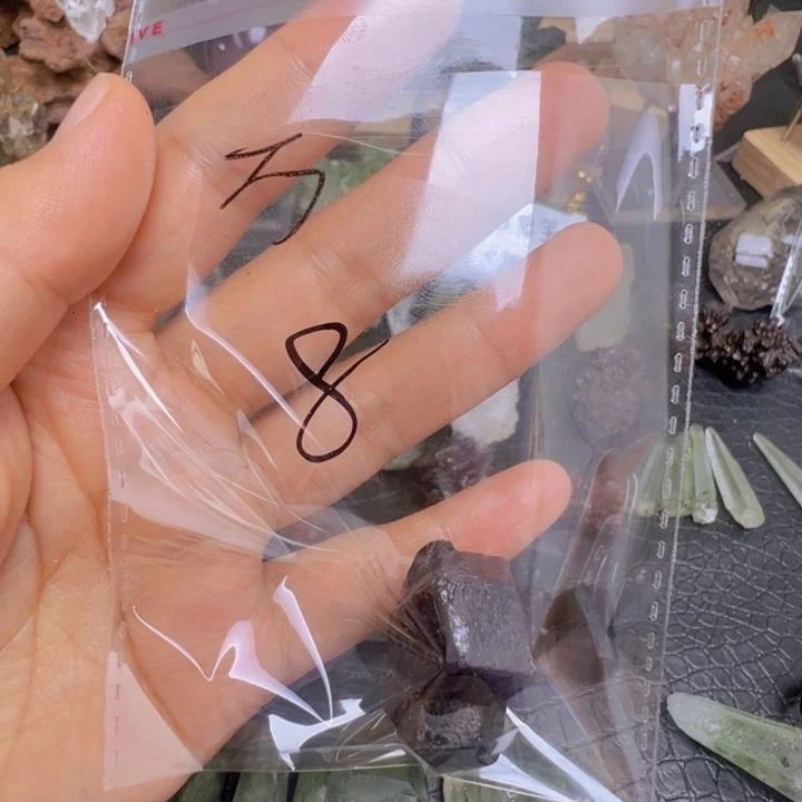 骸骨水晶未镶嵌水晶