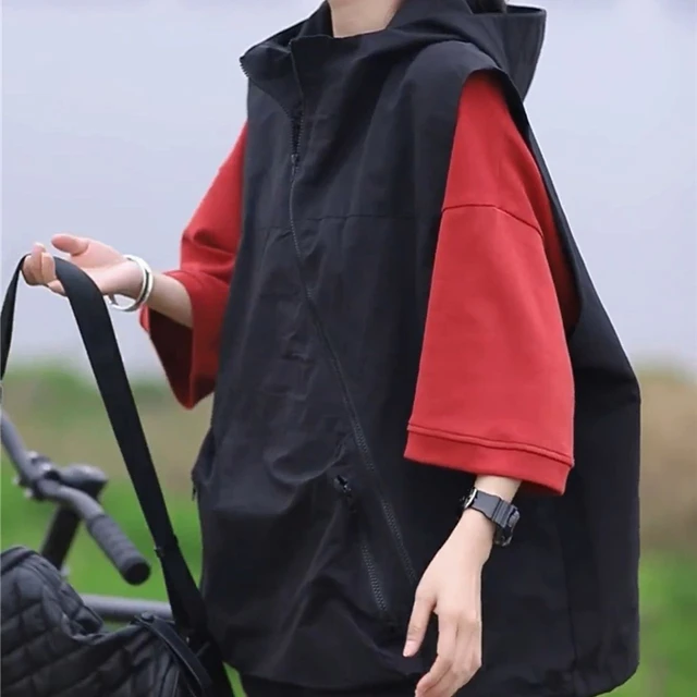 欧货马甲女薄款叠穿马夹2024新款宽松冲锋衣外套小个子背心外搭