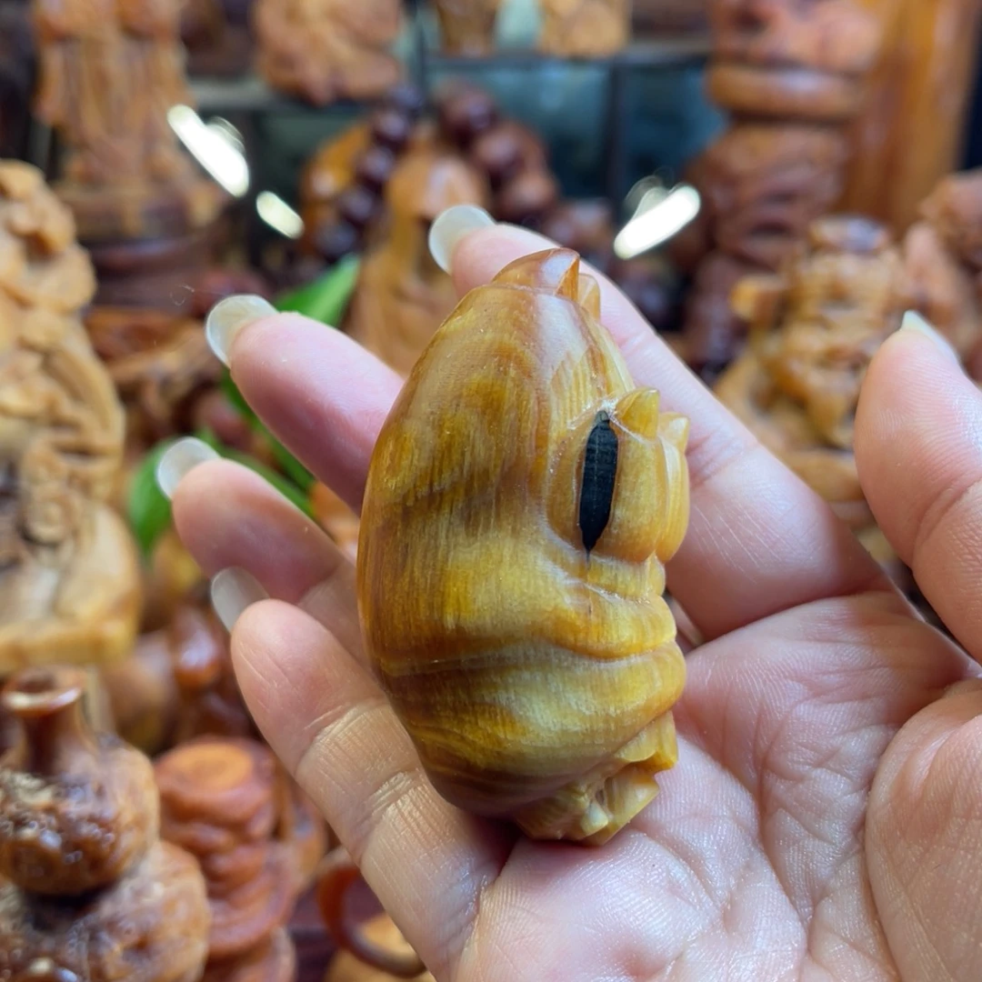 其他松木（琥珀木）微瑕猪蹄