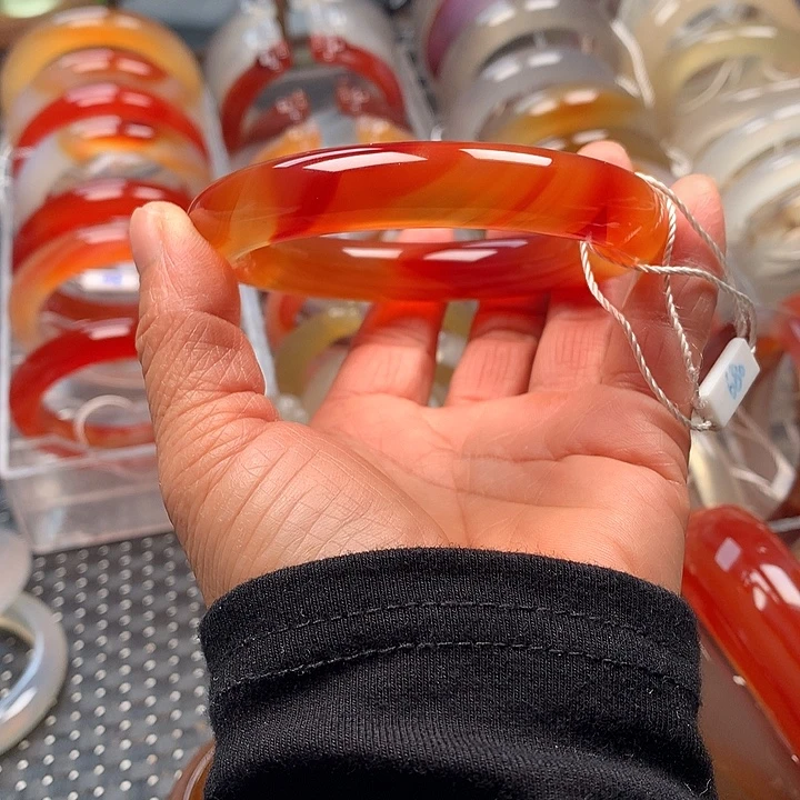 玛瑙/玉髓未镶嵌手镯