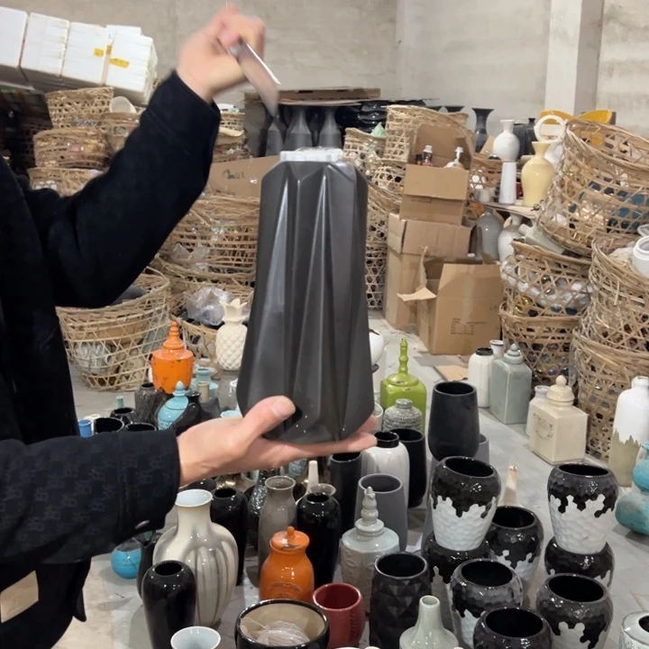 瓶高度25厘米口径5厘米