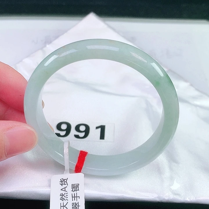翡翠未镶嵌手镯991