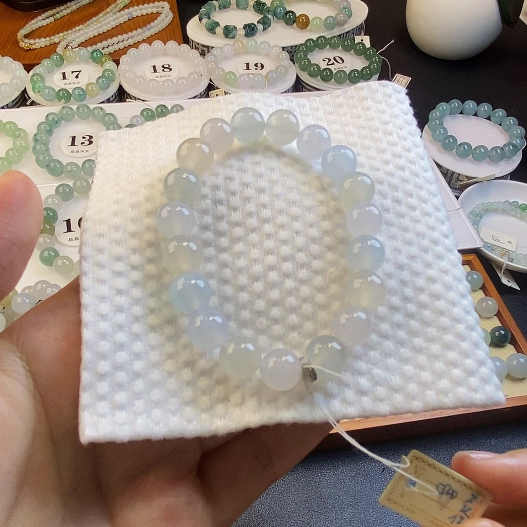 定制翡翠未镶嵌翡翠卡10