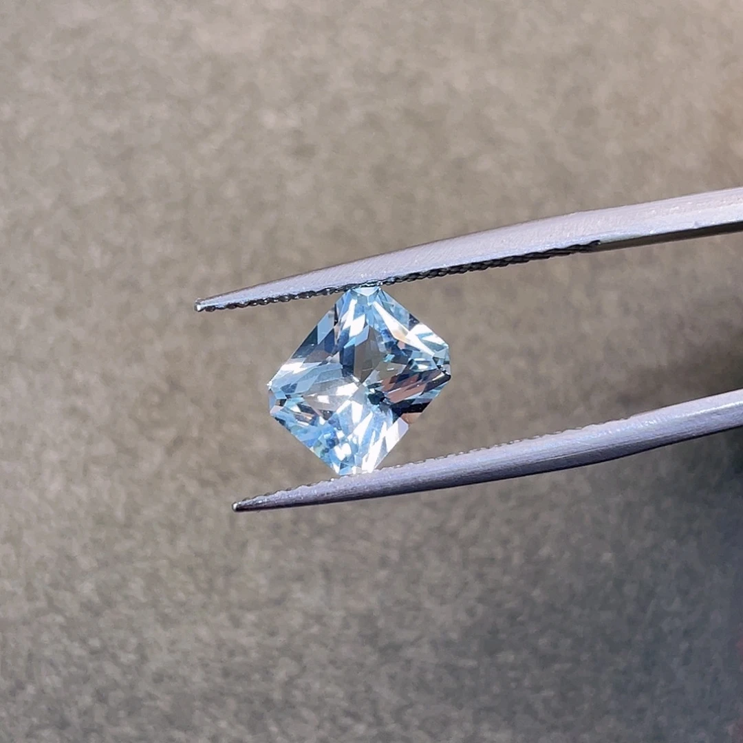 海蓝宝石裸石海蓝宝裸石2.08ct