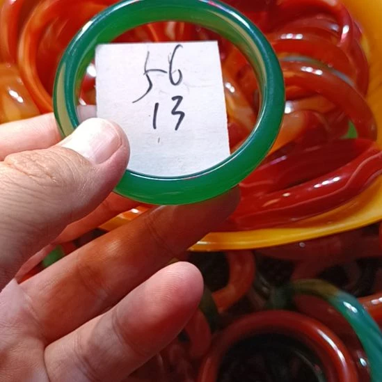 玛瑙/玉髓未镶嵌手镯