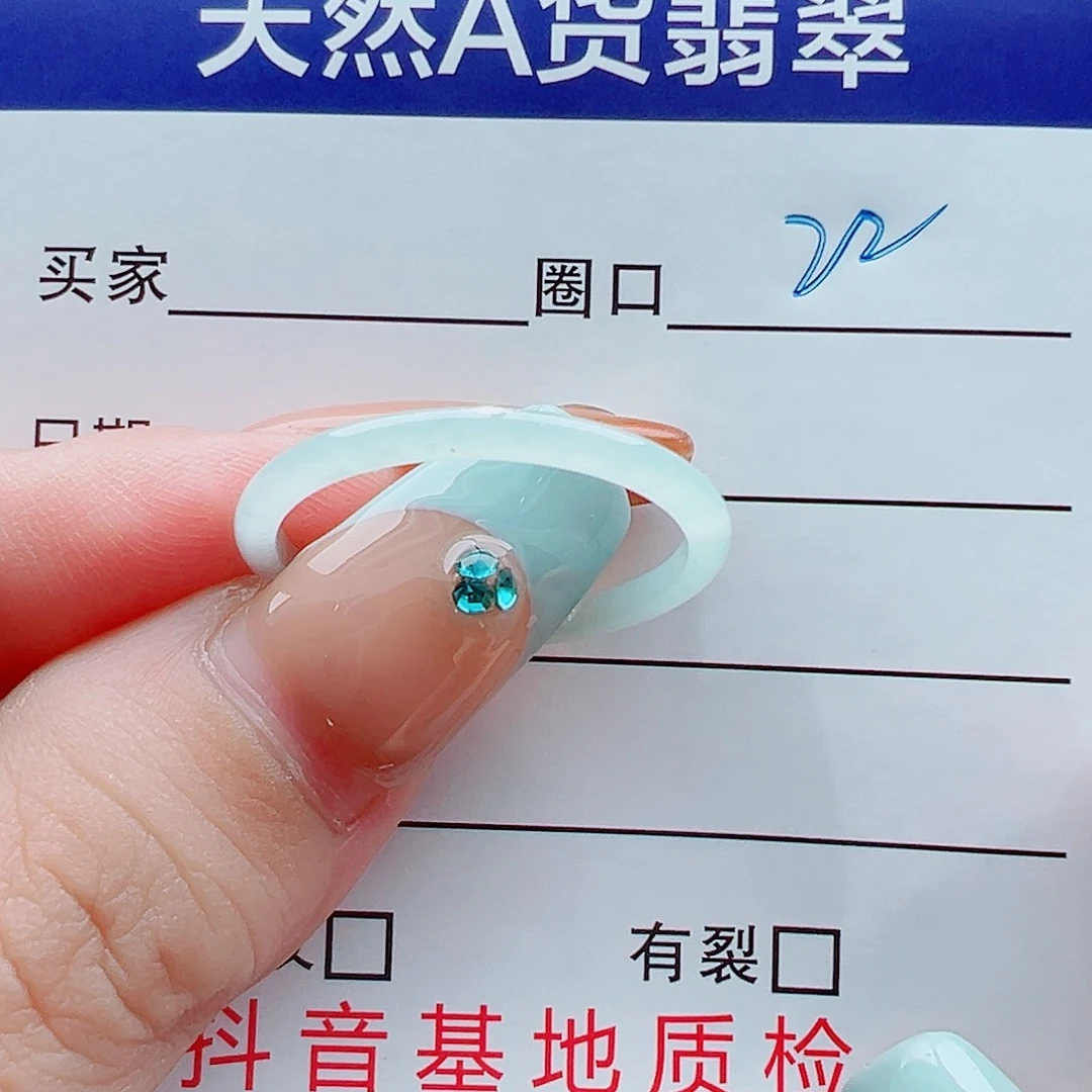 未镶嵌戒指翡翠待****时戒圈