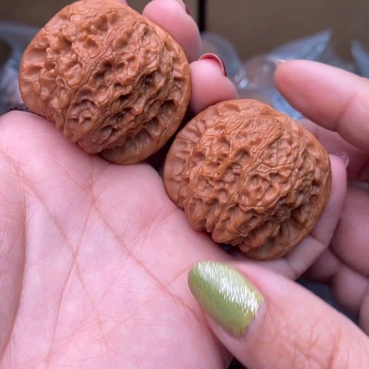 核桃血麒麟42尺核桃