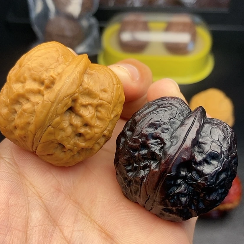 【闪购商品】把件文玩核桃37尺帝王筋元宝