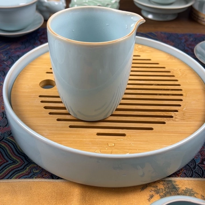 公道杯瓷天青釉水直口鹰语公道