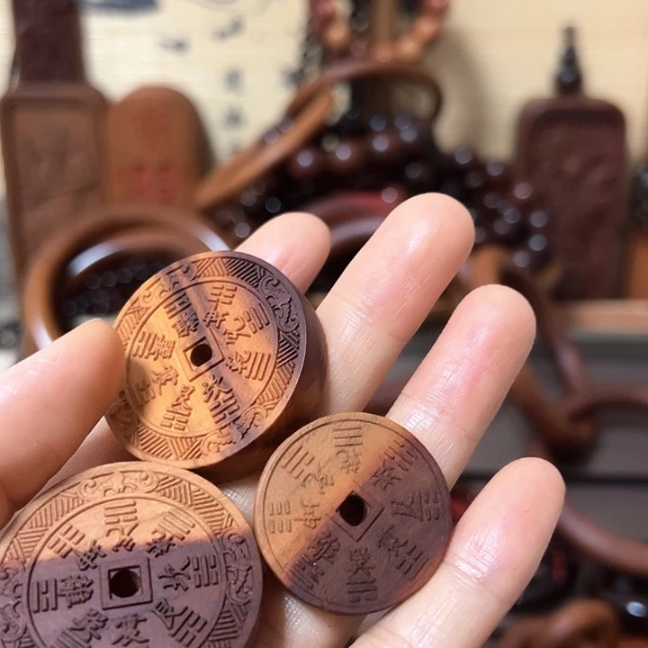 t***g25内径镶银枣木玉化乾坤圈