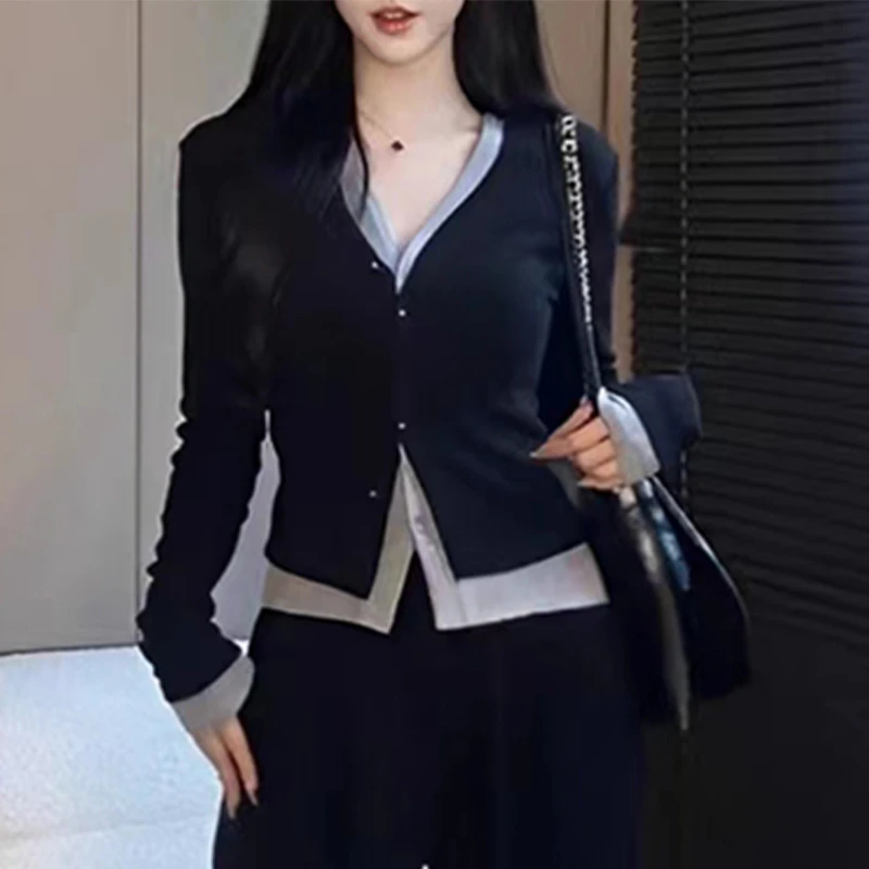 霖优长袖针织衫女2025春秋新款韩版设计感假两件V领休闲百搭上衣