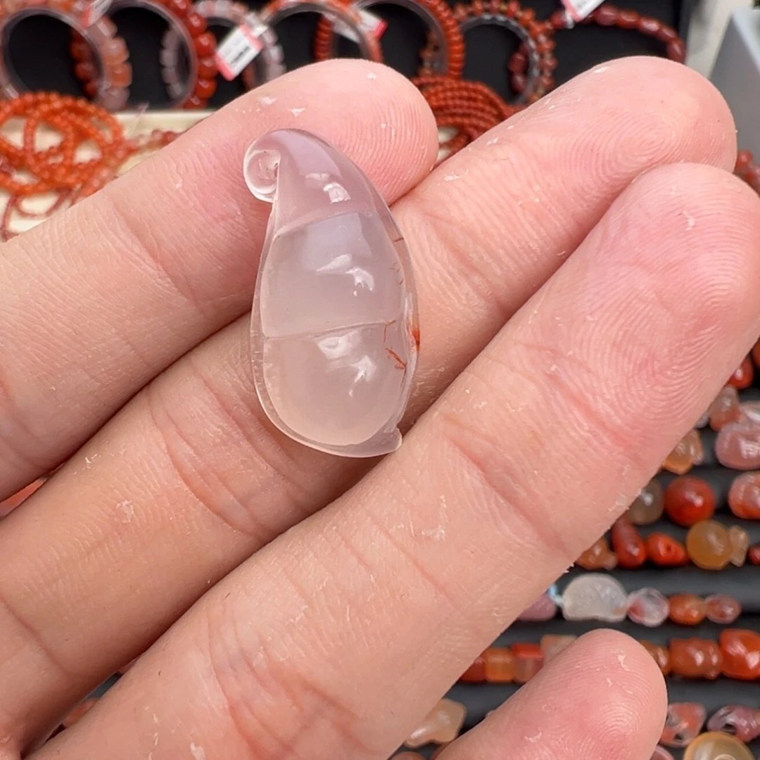 南红玛瑙未镶嵌颈饰