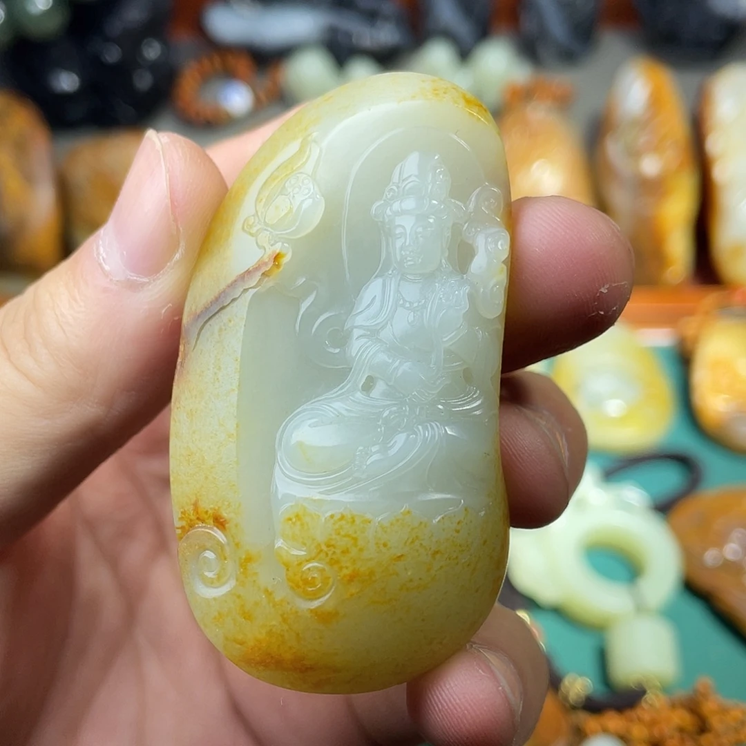 和田玉（糖玉）未镶嵌颈饰