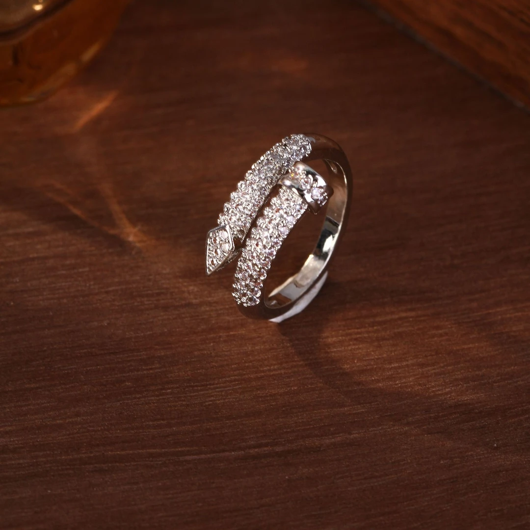 铜合金仿珍珠戒指 【KEFAN珂梵】法式轻奢冰雪女王经典戒指FL0016