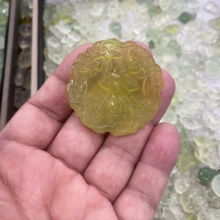 蛇纹石玉合金颈饰