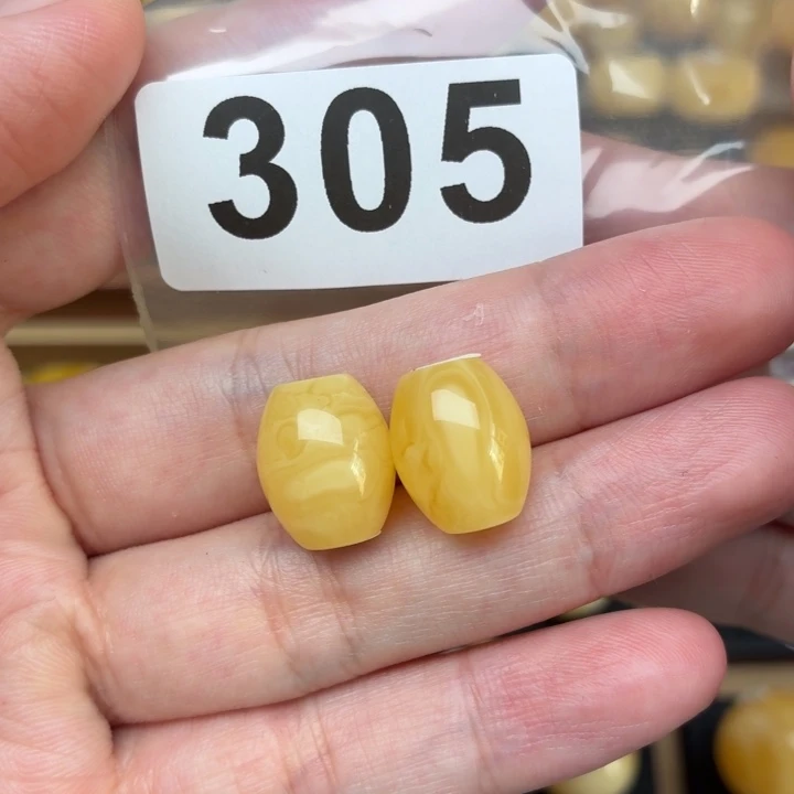 T***T裸石蜜蜡未镶嵌蜜蜡11+