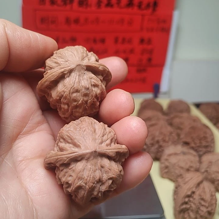 文玩核桃把件放福利，原价198的全品野狼