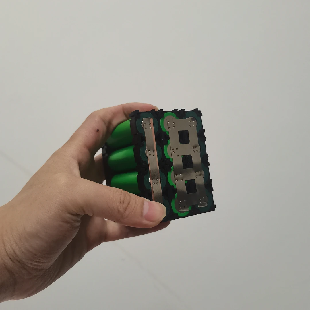 金蟾手搓动力电芯组
