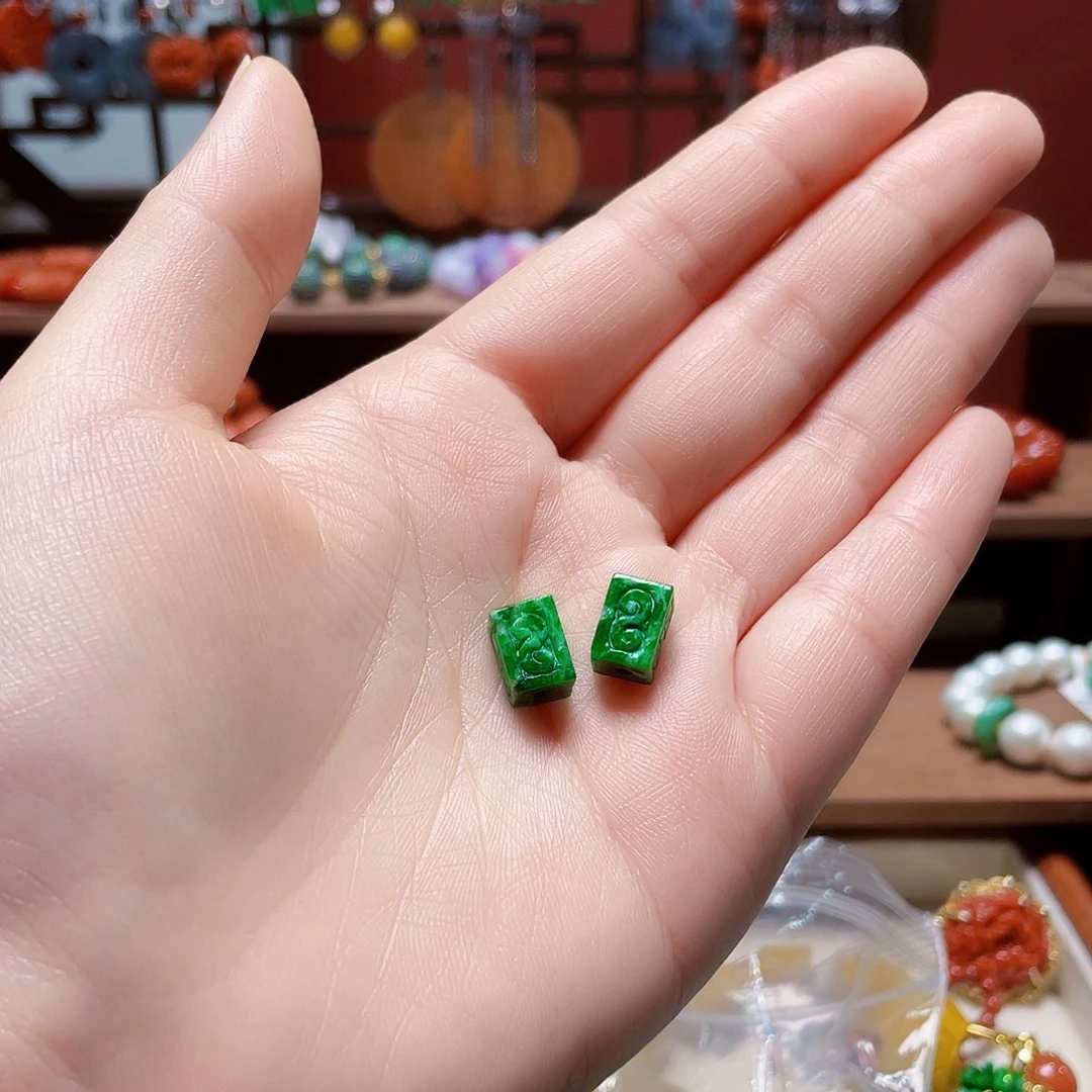 *****翡翠未镶嵌手链饰品