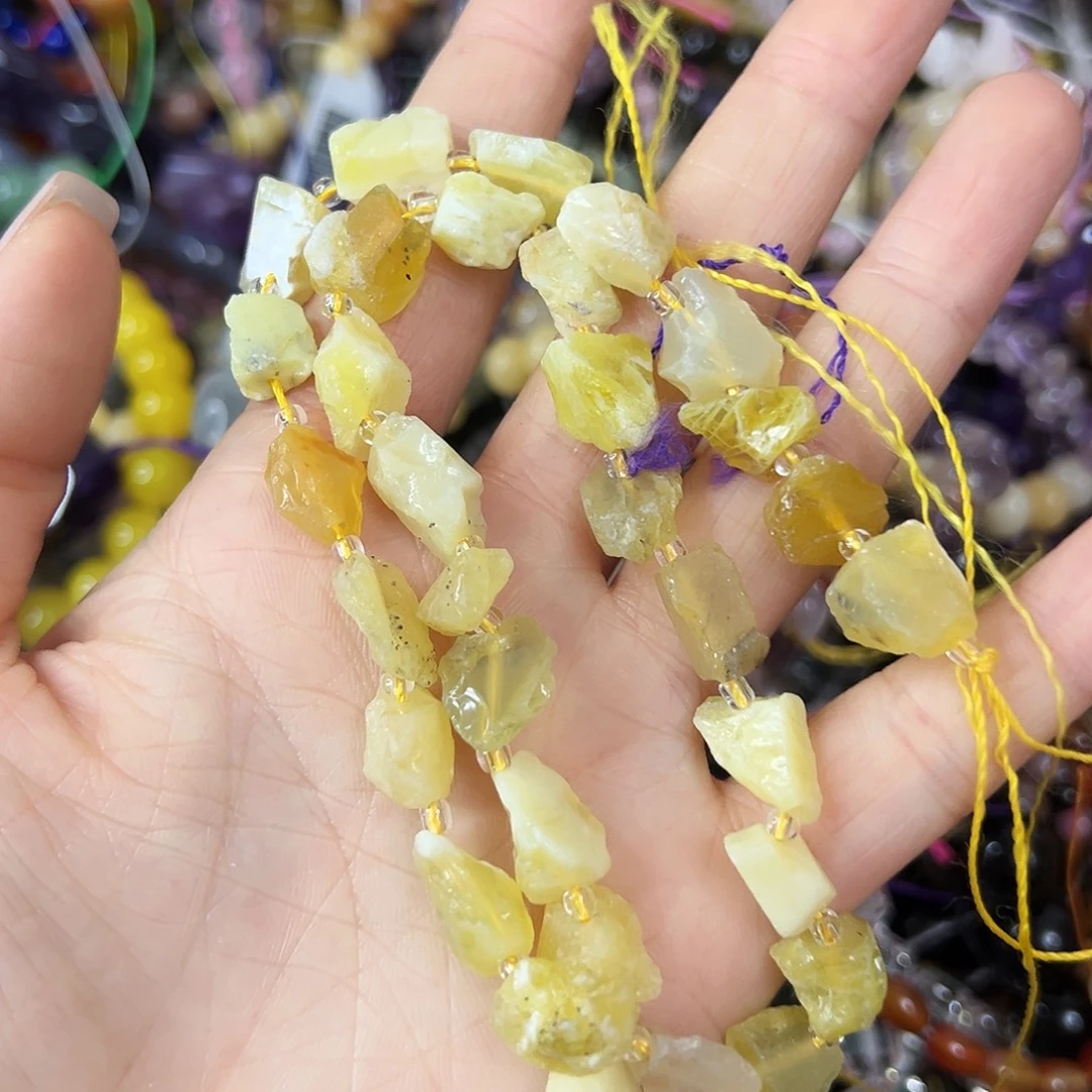 玛瑙/玉髓合金珠宝半成品，黄澳宝原石一条
