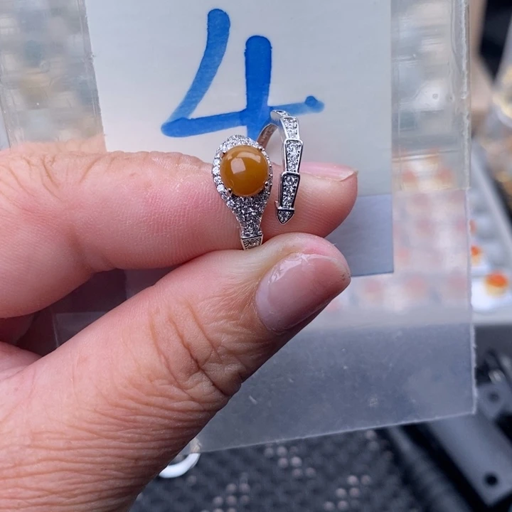 未镶嵌戒指翡翠缅甸