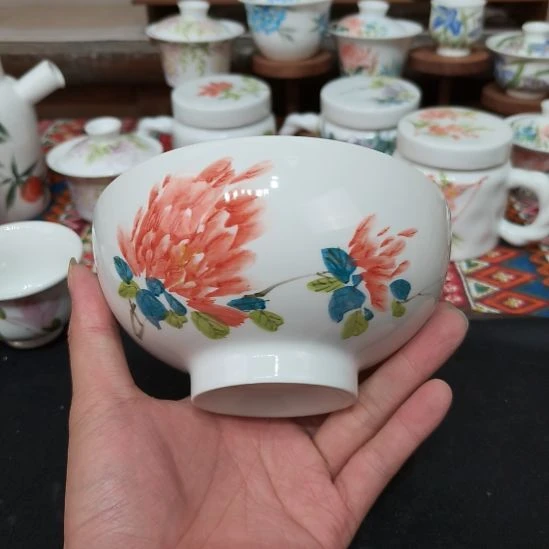 摆件陶瓷景德镇手工手绘高温瓷器