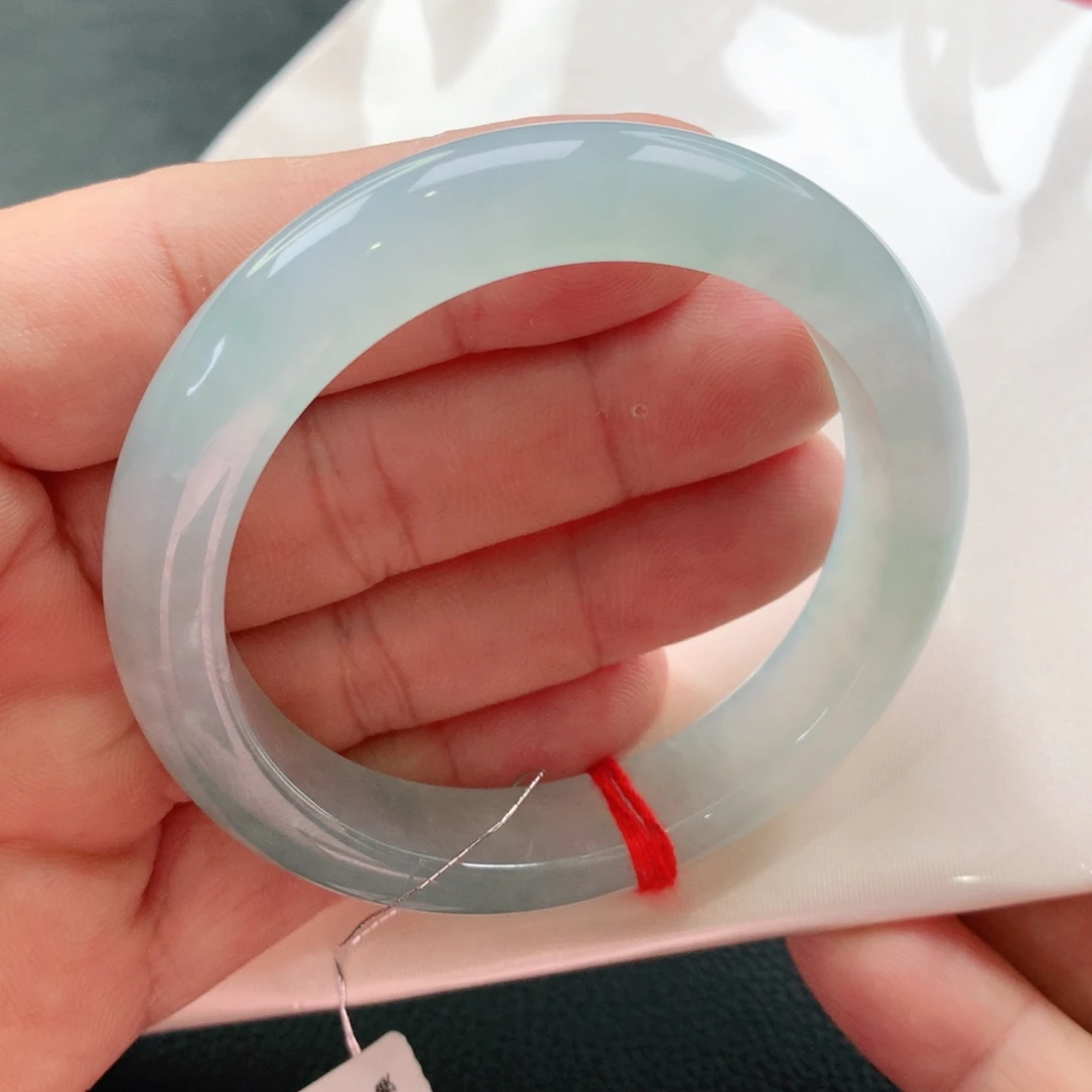 未镶嵌手镯翡翠天然翡翠手镯