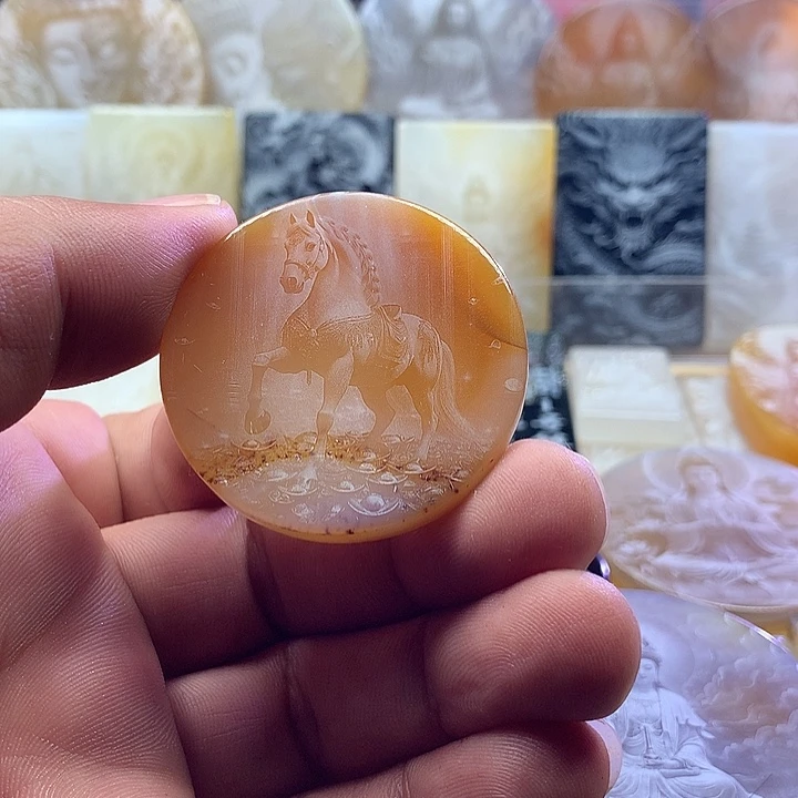 未镶嵌颈饰玛瑙/玉髓