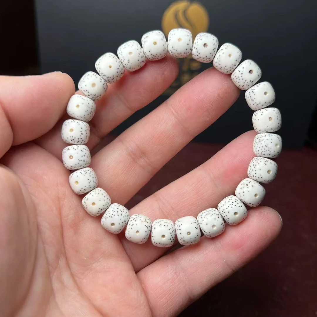 毕业级脱脂星月手串老型0.9+（大眼睛月留白月朗星稀）