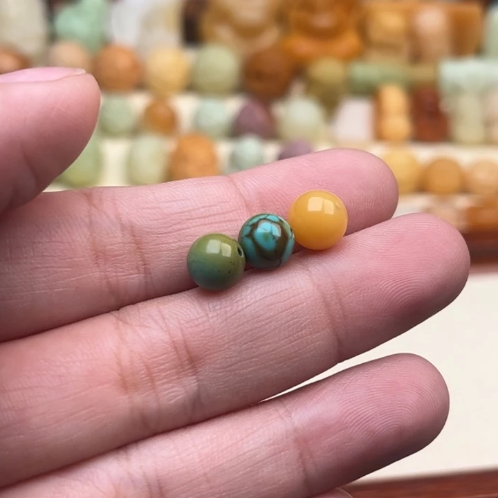 未镶嵌石英质玉（缅黄）珠宝半成品