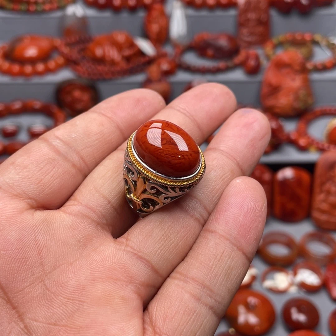南红玛瑙未镶嵌珠宝奇石戒指