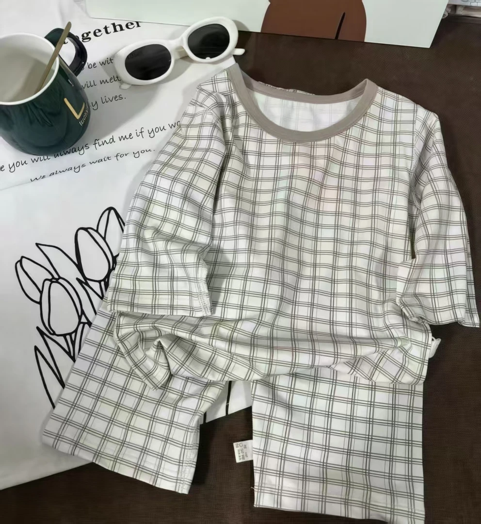 断码清仓儿童家居服