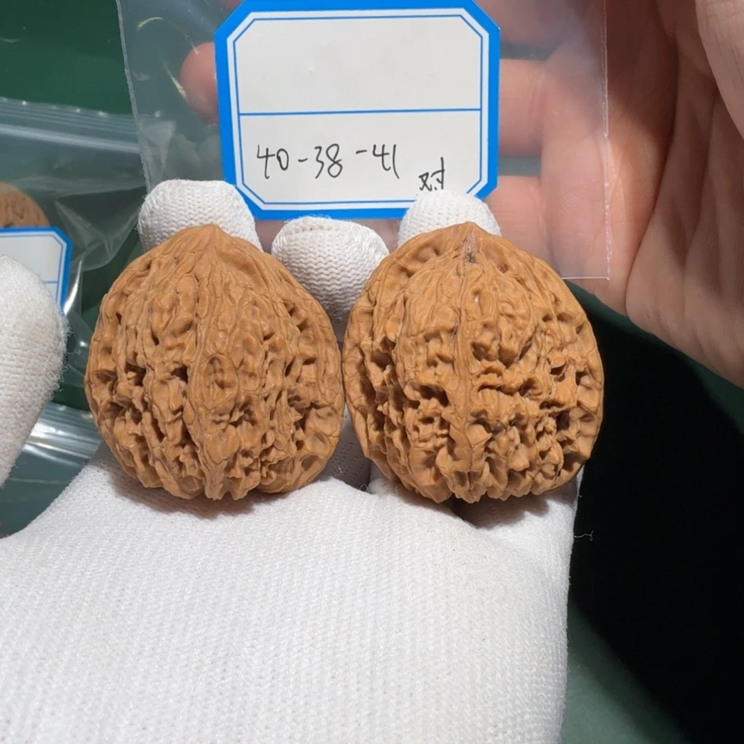 吊坠文玩核桃南疆32