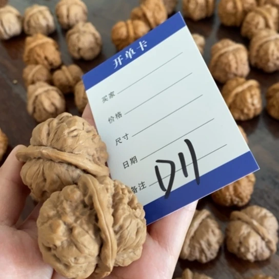 大***政文玩核桃吊坠42蛤蟆头