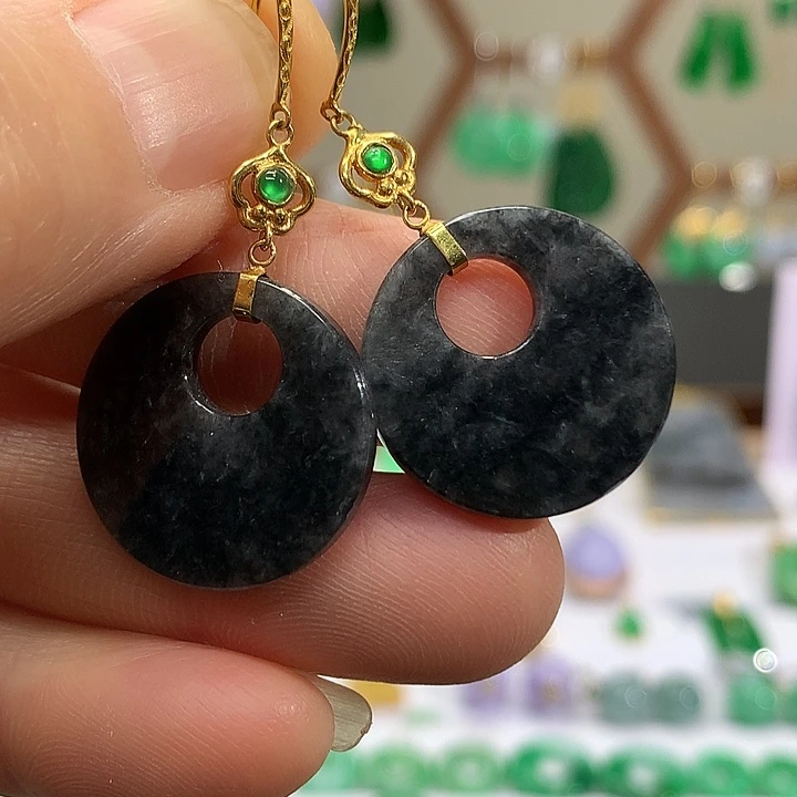 翡翠18K金镶嵌耳饰天然翡翠